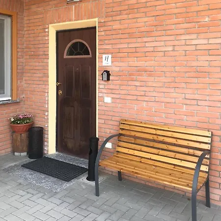 Le Margherite Apartment Cardano Al Campo