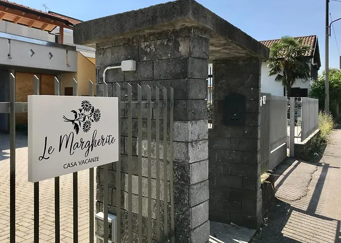 Le Margherite Cardano Al Campo